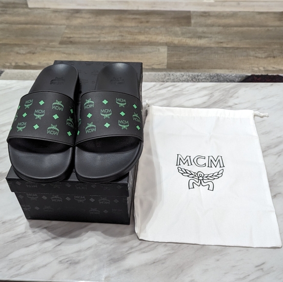 MCM slides men\'s main image 4